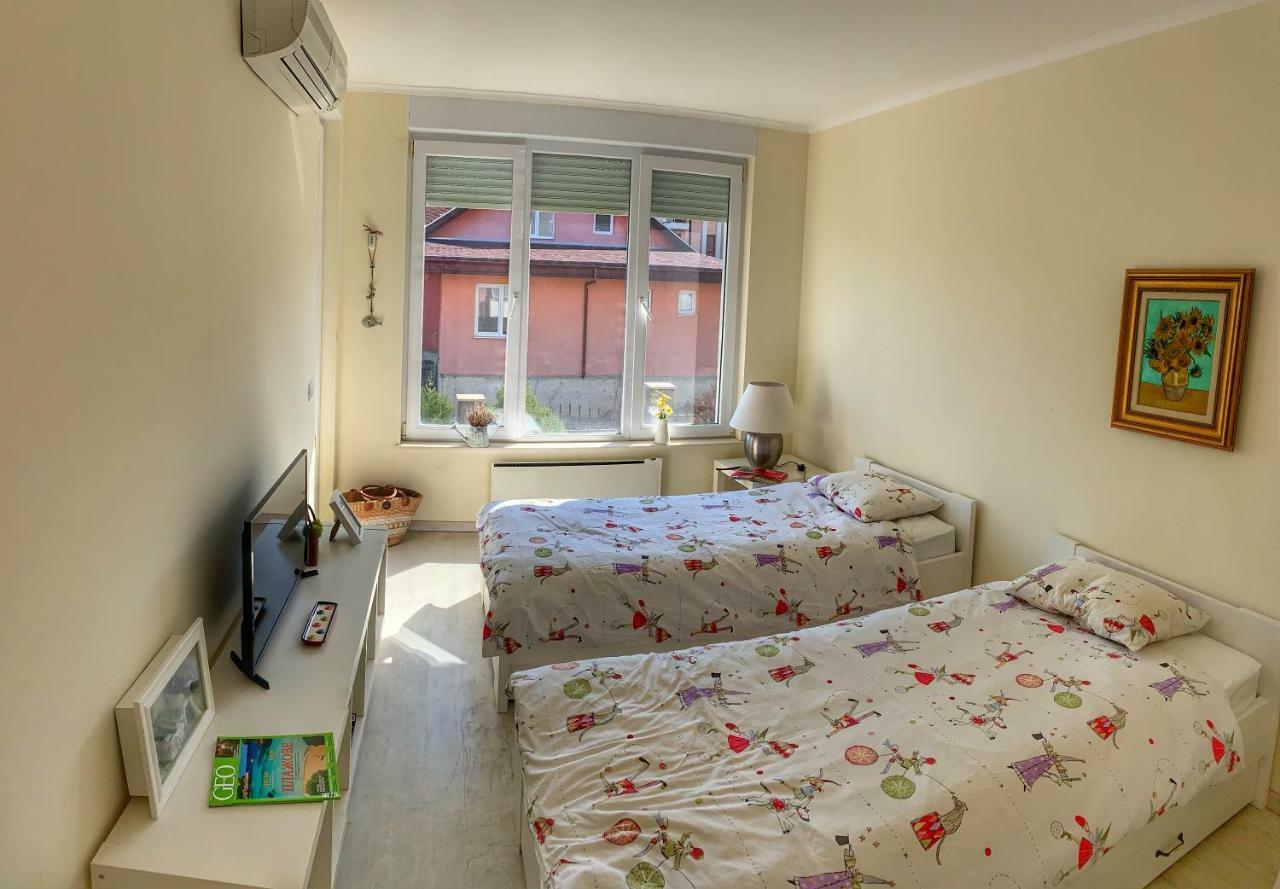 Charming Beach Holiday Apartment Lozenets Exterior photo